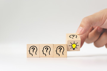 世界上第一台发电机是谁发明的？